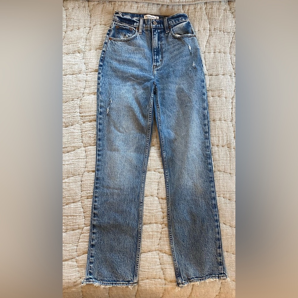 Abercrombie Fitch The 90’s Straight Ultra High Rise size 00 24 regular